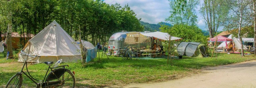 emplacement location camping auvergne