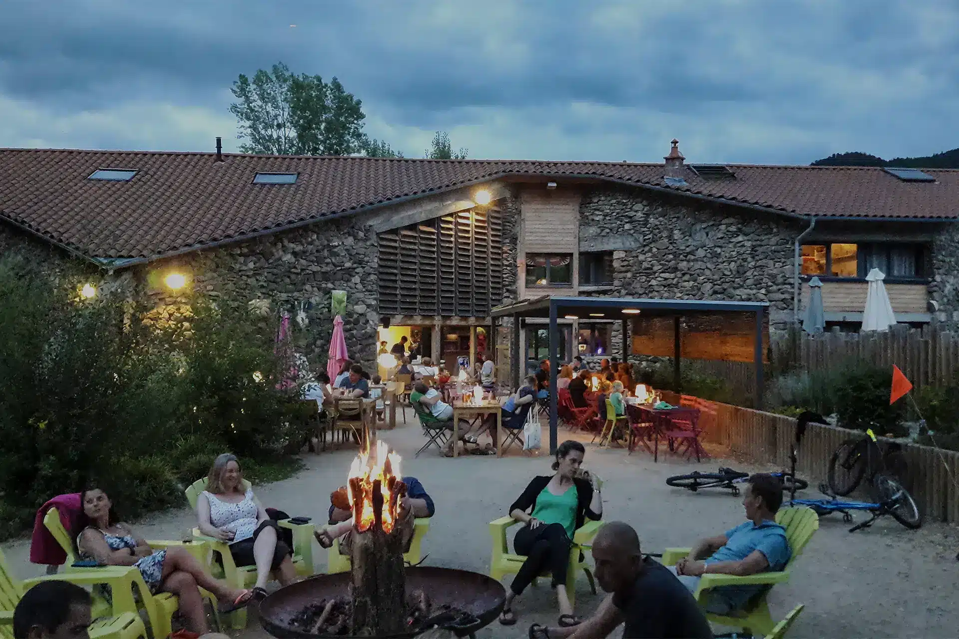 services hoteliers et de la restauration sur place